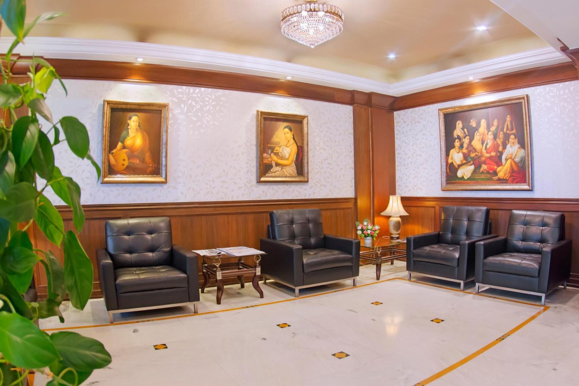 President Hotel Майсур Экстерьер фото
